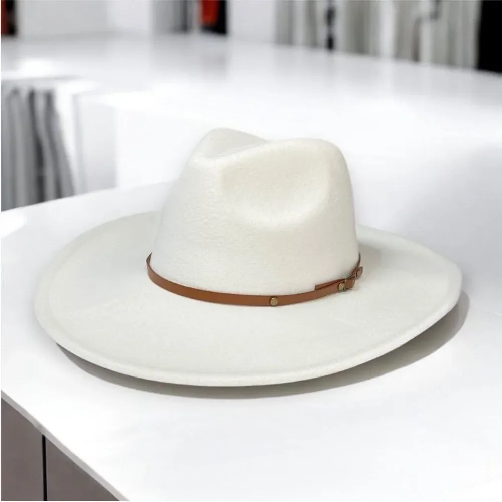 White Wide Brim Rancher Fedora Hat - NWT